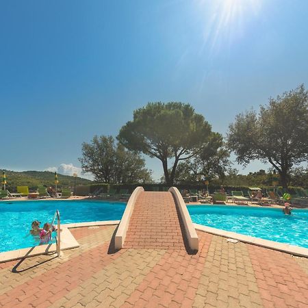 Hotel Villino Garden & Pool Marina dʼMarina dʼAndora Exterior foto